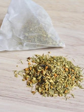 Load image into Gallery viewer, La Colombe Golden Tumeric Tea loose