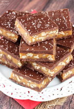 Load image into Gallery viewer, Bazzini Pecan Chocolate Squares