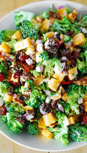 Load image into Gallery viewer, Bazzini Raisin Nut Mix in salad
