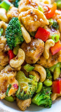 Load image into Gallery viewer, Bazzini - Cashews Salted