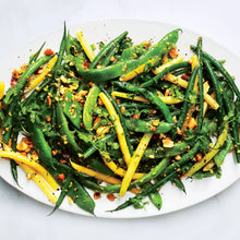 Load image into Gallery viewer, Bazzini Unsalted Jumbo Peanuts green beans