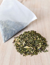 Load image into Gallery viewer, La Colombe Peppermint Cardamom Tea loose