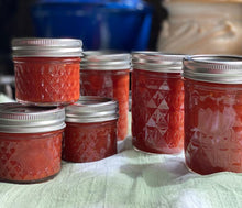 Load image into Gallery viewer, Bonnie Plants San Marzano Tomato pasta sauce