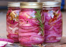Load image into Gallery viewer, Bonnie Plants Sweet Red Onion pickled